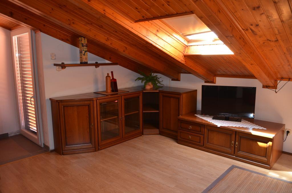 Apartment Borna Baška Extérieur photo
