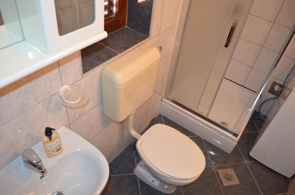 Apartment Borna Baška Extérieur photo