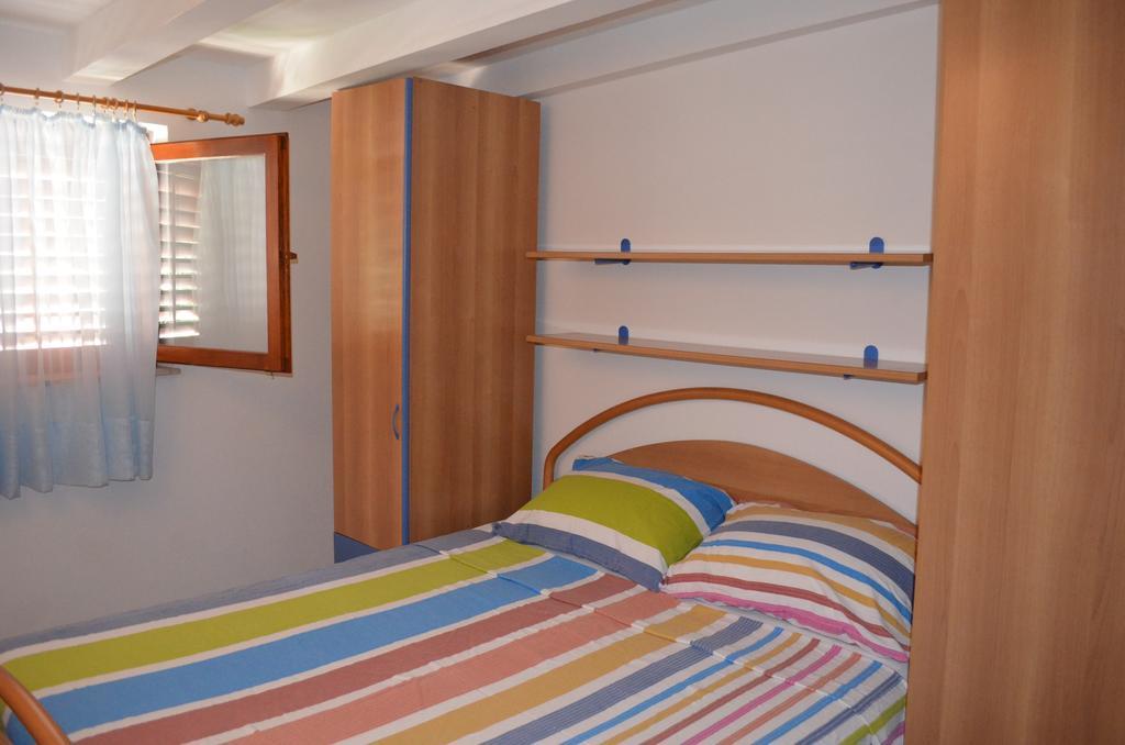 Apartment Borna Baška Extérieur photo