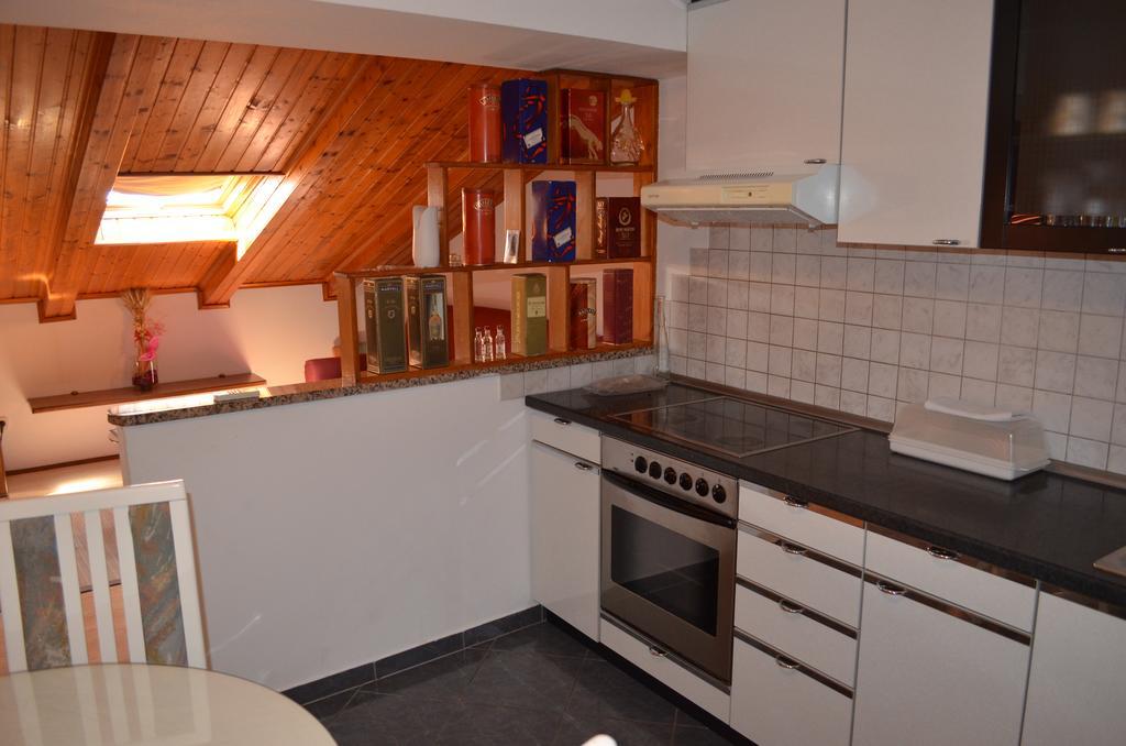 Apartment Borna Baška Extérieur photo