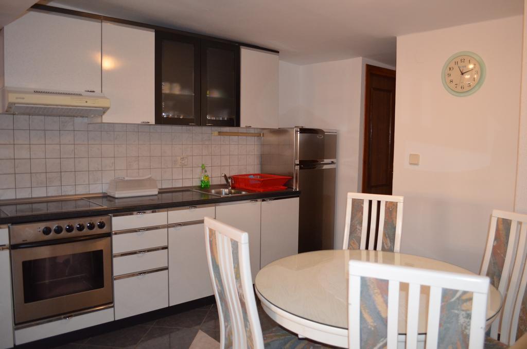 Apartment Borna Baška Extérieur photo